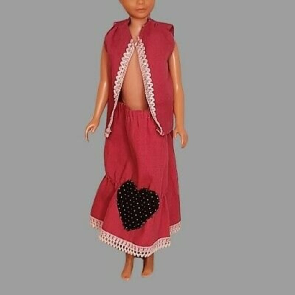 Vtg 1978 Mattel Skipper #2807 Maroon Vest Jacket Skirt w/ Polka Dot HEART Barbie